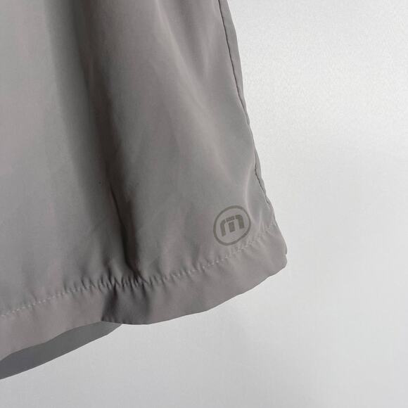Travis Mathew Mens Size 34 Gray Flat Front Golf Shorts FLAWED Performance Mesh - Picture 5 of 9
